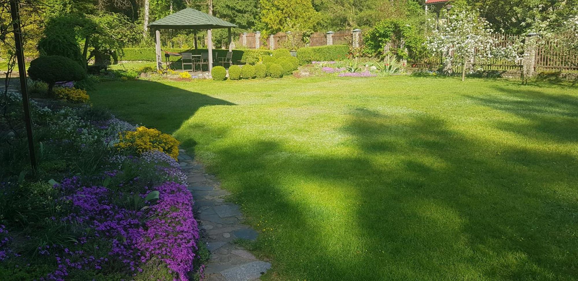 Jaukus Namai Kulautuvoje Holiday home *